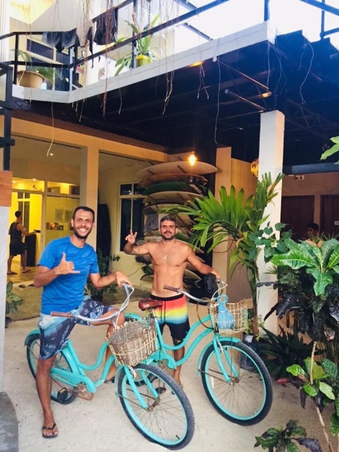 Hotel Molar Wave à Himmafushi Extérieur photo